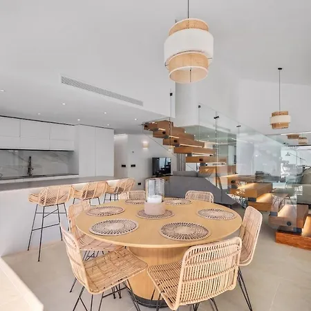 Βίλα Puerto Banus 4 Ensuite Private Pool *